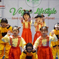 Penampilan, Lomba Menggambar & Mewarnai Peserta Didik Sekolah Metta Maitreya di Vegan Festival